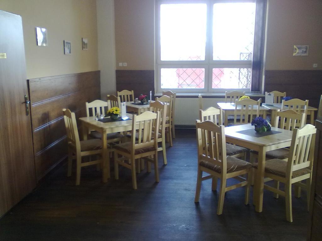 Penzion A Restaurace Na Salasi Hutisko Bagian luar foto